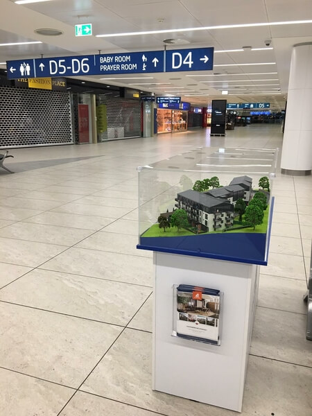 Tuchoměřické zahrady are at the airport